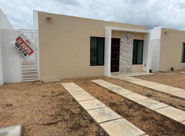 Casa · 120m² · 2 Recámaras · 2 Estacionamientos · Se Renta Casa en Paraiso Santa Fe Privada Nirvana