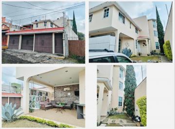 Casa de 3 habitaciones, Cuernavaca · Excelente Casa en Venta en Lomas Zomplante (Cesión de Derechos)