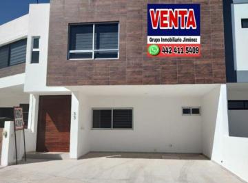 Casa · 211m² · 3 Recámaras · 2 Estacionamientos · Casa - Codominio Zen Life Residencial I
