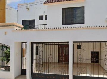 Casa de 4 habitaciones, Aguascalientes · Casa en Montebello Aguascalientes, con Patio, Cerca Lienzo Charro, Clinica, Plaza Comercial