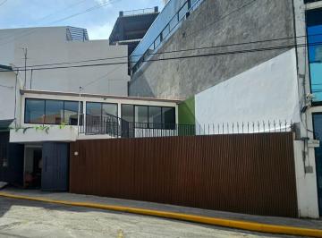 Casa · 252m² · 3 Recámaras · 2 Estacionamientos · Casa en Venta Col La Paz $6,150,000 Totalmente Remodelada