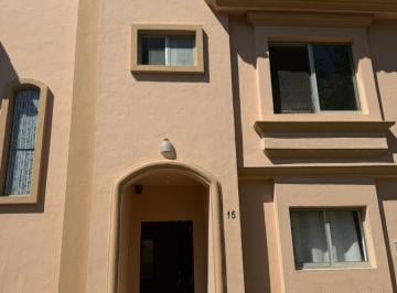 Casa de 3 habitaciones, Tlajomulco de Zúñiga · Casa en Venta Villa California
