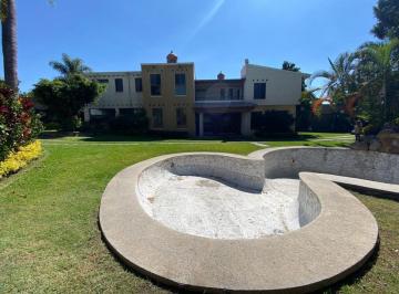 Casa de 7 habitaciones, Jiutepec · Casa en Renta Uso de Suelo Comercial Atlacomulco Cuernavaca Morelos