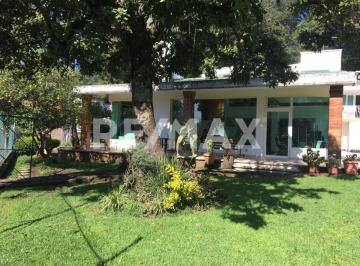 Casa · 399m² · 5 Recámaras · 2 Estacionamientos · Residencia en Guayacahuala Entrada a Cuernavaca por Carretera Federal - (4)