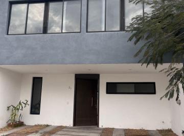 Casa en condominio de 3 habitaciones, Tlajomulco de Zúñiga · Se Vende Casa en El Condominio Bosque Real; Lomas de San Agustín, Municipio de Tlajomulco de Zúñiga.