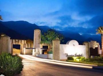 Casa de 4 habitaciones, Monterrey · Casa en Venta en Carretera Nacional Privada Santa Isabel