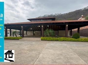 98a6150fae384c7cc901b0375a61cceabdaeca2ce39a9edcf89018723066bd0a · En Venta Local Comercial, Casa y Terraza Para Eventos.