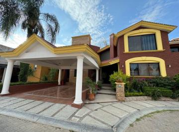 Casa en condominio de 4 habitaciones, Aguascalientes · Pulgas Pandas Casa a Campo de Golf