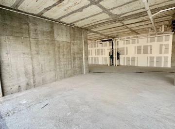 Local comercial , Zapopan · Local en Plaza Nueva Planta Baja en Residencial Victoria
