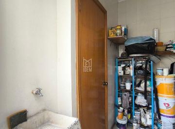 Casa · 276m² · 3 Recámaras · 2 Estacionamientos · 1202 - Casa en Venta en Colonia Colinas del Sur en Monterrey.