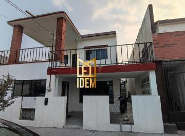 c5a17f0fb85a9c83e0e56f2482645a342a0948fd11f1f831ad84d49d7da44713 · 1701 - Casa en Venta en La Colonia Vidriera, Monterrey Nl.