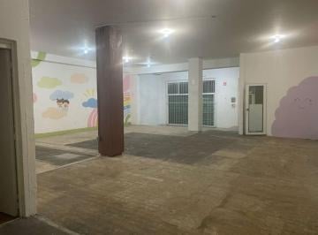 Local comercial , Cuernavaca · Amplio Local en Renta