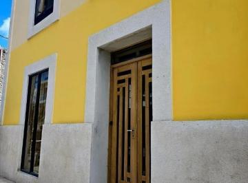 Casa · 349m² · 3 Recámaras · Venta Espectacular Casa 3 Recamaras y Roof a Solo 2 Cuadras del Malecon de Progreso