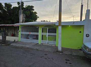 Casa · 120m² · 3 Recámaras · 1 Estacionamiento · Casa en Renta en Infonavit Humaya, Culiacan, Sinaloa