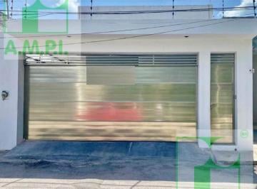 Casa · 2 Recámaras · 3 Estacionamientos · Casa en Fraccionamiento Tepeyac