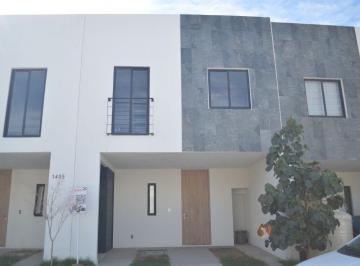 Casa de 3 habitaciones, Zapopan · Casa en Venta en Valle del Paraíso