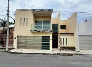 Casa de 4 habitaciones, Boca del Río · Hermosa Casa en Venta en Boca del Rio Veracruz Colonia Graciano Sanchez Romo.