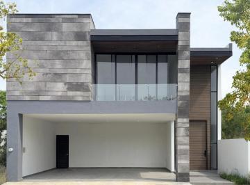 Casa · 349m² · 4 Recámaras · 3 Estacionamientos · Casa en Venta en Aysso Residencial en Santiago N. L. Excelente Vistas