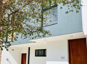 Casa de 3 habitaciones, Zapopan · Casa Nueva en Renta en La Cima | Coto G
