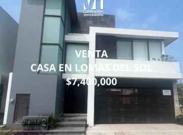 Casa · 4 Recámaras · 2 Estacionamientos · Venta Casa en Fraccionamiento Lomas del Sol