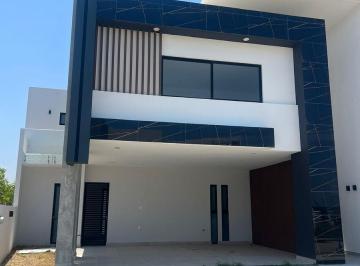 Casa · 270m² · 3 Recámaras · 2 Estacionamientos · Casa en Punta Tiburón