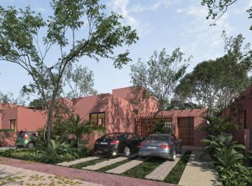 Casa en condominio · 171m² · 3 Recámaras · 1 Estacionamiento · Casa Cerca de La Playa en Komunah San Crisanto, Yuc.