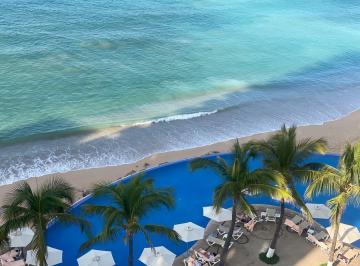 Departamento · 110m² · 2 Recámaras · 1 Estacionamiento · Park Royal Beach