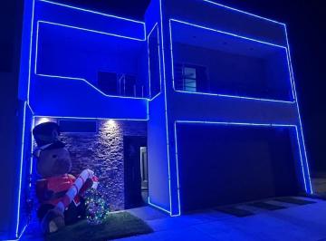 Casa · 277m² · 4 Recámaras · Hermosa Casa