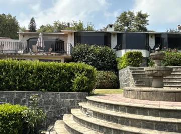 1 · Casa en Venta en Bosques de Las Lomas