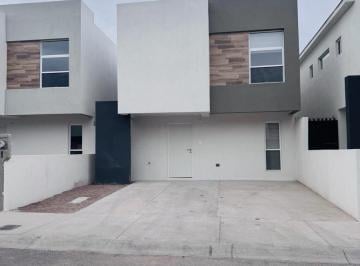 Casa · 1m² · 3 Recámaras · 2 Estacionamientos · Casa en Renta Fracc. Laos, Salida a Aldama