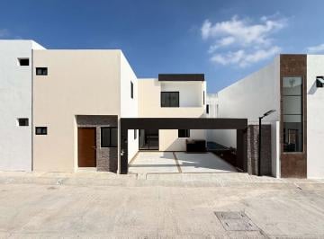 Casa · 172m² · 3 Recámaras · 2 Estacionamientos · Casa en Residencial Lomas Residencial