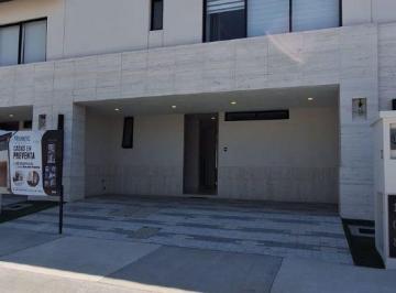 Casa de 3 habitaciones, León · Casa en Venta en Leon Guanajuato