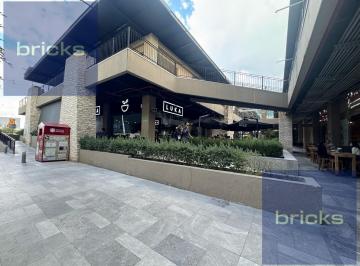 Local comercial · 70m² · Local en Renta Planta Alta Frente a La Universidad Anáhuac, Zibatá Querétaro.