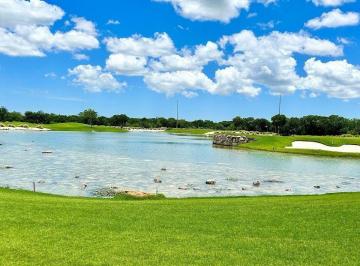 3b5487ceed6a3ea3276a185cd661b788e2fd48c4fb5e1e926ab5dcb8b7df14e5 · Terreno en Venta en Fairway, Provincia - H