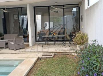 Casa · 274m² · 3 Recámaras · - Cv Casa en Venta en Mérida, Yucatán