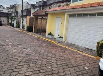 Casa en condominio de 3 habitaciones, Toluca · Casa en Privada Toluca Norte. Salida Rápida