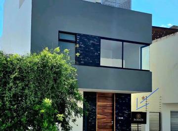 Casa de 5 habitaciones, Zapopan · Bosques Vallarta Casa en Venta