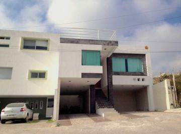 9013b55e0fe4f005ba2cd705862fd764112d75fbc60152bebd4703eb4522c830 · Casa en Venta en Rinconada de Los Andes.