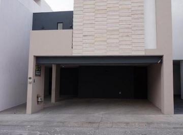 08bc32df3bc044e58464c149307d80f240fb5edafa181188cf23a0c00479b41a · Casa en Venta en Lomas de Chapultepec