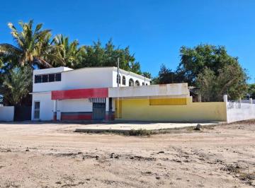 Casa · 283m² · 3 Recámaras · 6 Estacionamientos · Propiedad en Venta en Agua Amarga, La Paz, B. C. s.