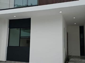 Casa de 3 habitaciones, Carmen · Venta de Casa Centrico 3 Recamaras en Ciudad del Carmen