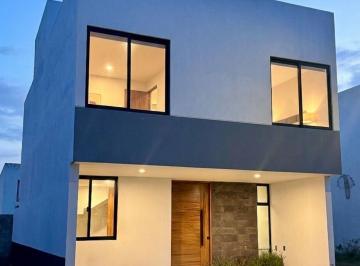 Casa en Venta de 3 habitaciones Adamar · Casa en Venta en Adamar, Coto Guelatao, Tlajomulco de Zúñiga, Jalisco