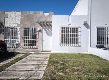 Casa de 2 habitaciones, Querétaro · Casa en Venta Fraccionamiento Viñedos