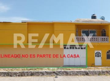 Casa · 179m² · 4 Recámaras · Casa en Venta - (4)