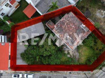 Terreno / Lote · 811m² · Terreno en Venta - (4)
