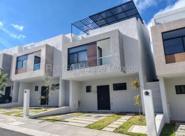 Casa en condominio de 3 habitaciones, El Marqués · Casa en Renta Zibatá con Roof Garden | 3 Recámaras | Privada con Amenidades