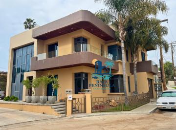 Casa de 3 habitaciones, Ensenada · Casa en Renta con Vista Al Mar en Comunidad Privada. House For Rent With Ocean View in Gated Communit