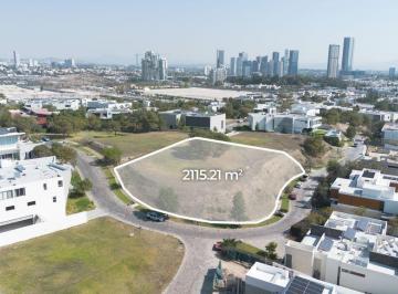 Terreno / Lote · 2115m² · Terreno Habitacion en Venta en Bosques de Las Lomas
