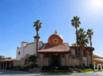 Casa · 684m² · 3 Recámaras · 4 Estacionamientos · Residencia Icónica en Venta en Campestre Senecú, Juárez Chihuahua