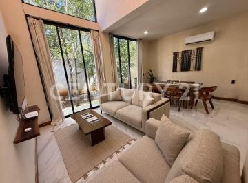 Casa · 116m² · 2 Recámaras · 2 Estacionamientos · Hermosa Casa de 3 Niveles en Tulum con Jacuzzi y Doble Altura–amueblada Pg0326